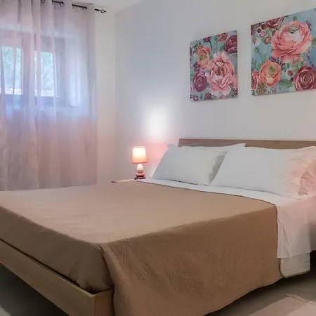 Welcomely - And Blue - Apartament