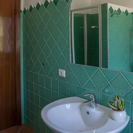 Welcomely - Green And Blue - Cala Gonone アパート